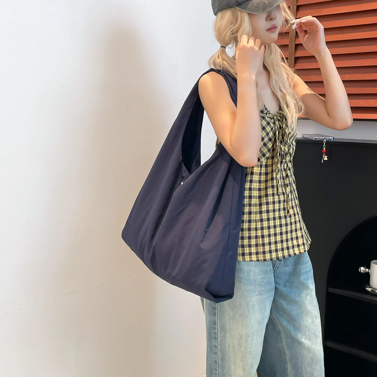 Women's Retro Large Tote Bag – Stylish Shoulder Handbag - Aussies Aura