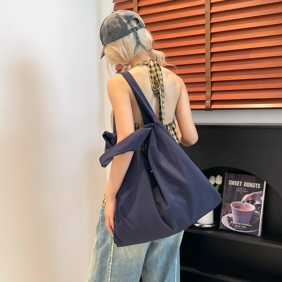 Women's Retro Large Tote Bag – Stylish Shoulder Handbag - Aussies Aura