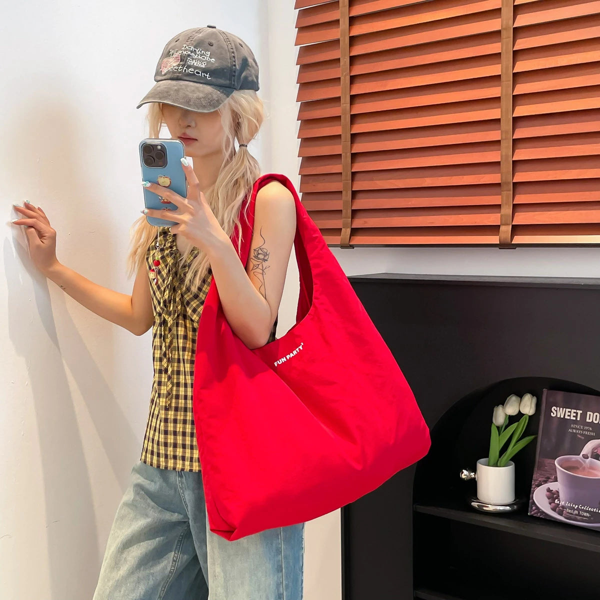 Women's Retro Large Tote Bag – Stylish Shoulder Handbag - Aussies Aura