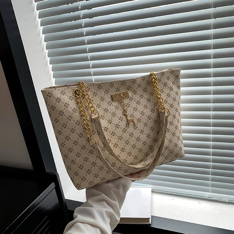 New Luxury Presbyopia Tote Bag – Large Capacity Soft Leather Shoulder Bag with Gold Chain | Designer Style Women’s Handbag - Aussies Aura