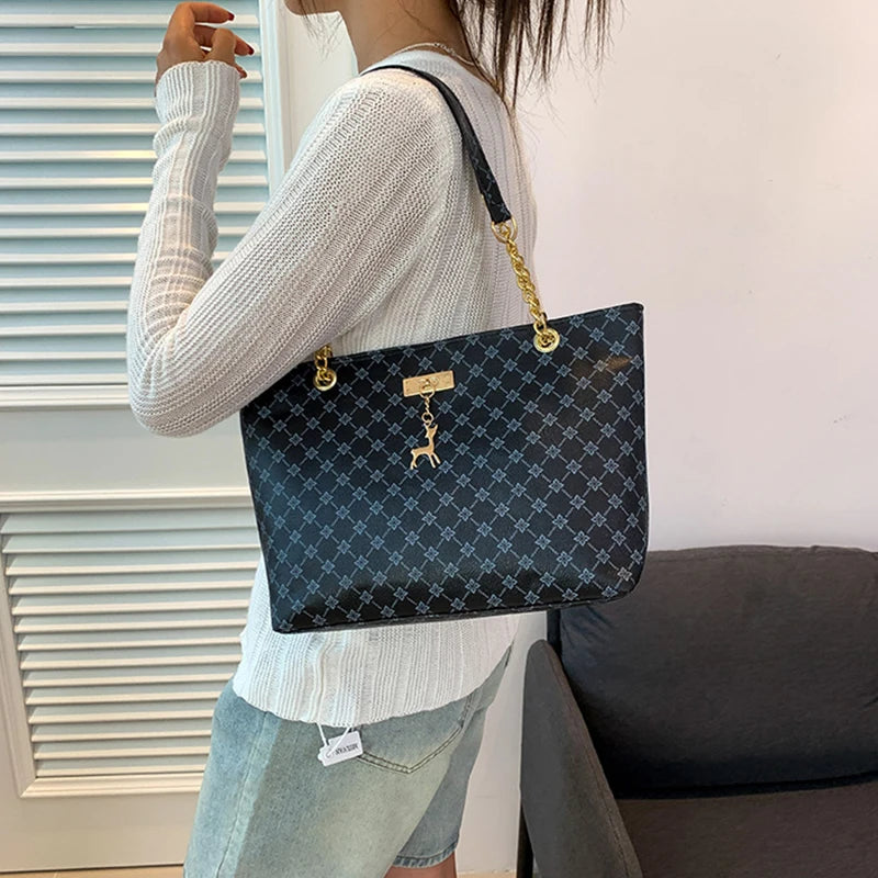 New Luxury Presbyopia Tote Bag – Large Capacity Soft Leather Shoulder Bag with Gold Chain | Designer Style Women’s Handbag - Aussies Aura