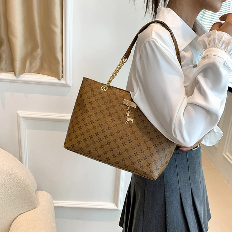 New Luxury Presbyopia Tote Bag – Large Capacity Soft Leather Shoulder Bag with Gold Chain | Designer Style Women’s Handbag - Aussies Aura
